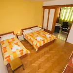 Marieta Apartment