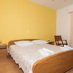 Apartment Marieta