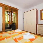 Apartment Marieta