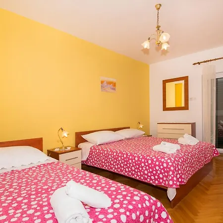 Apartment Marieta