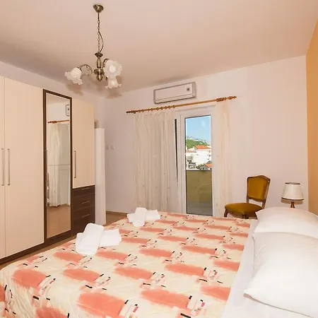 Marieta Apartment